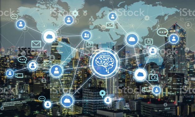 Avec Facebook et Siri, est-ce que notre téléphone nous écoute?