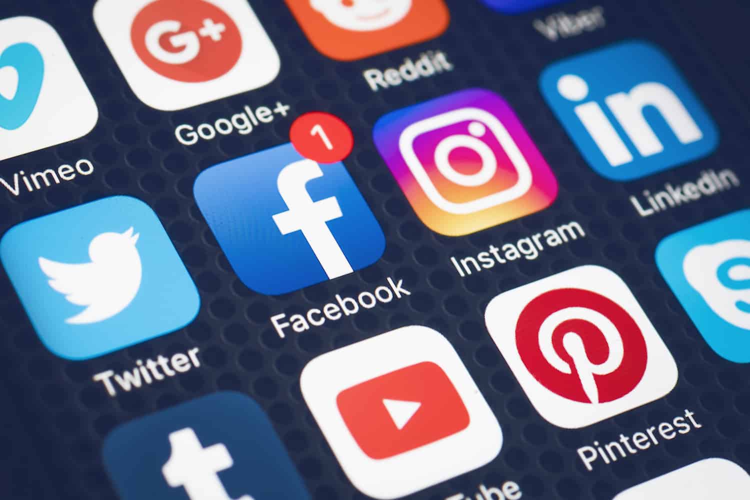 Pourquoi les vidéos courtes sont-elles aussi présentes sur les réseaux sociaux en 2026?